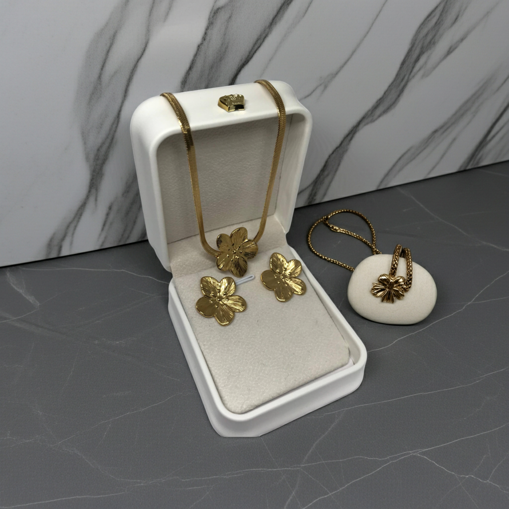 Stainless Steel Jewellery Set Necklace and Earrings , Flower Clover Design , 18K Gold Color for Women .