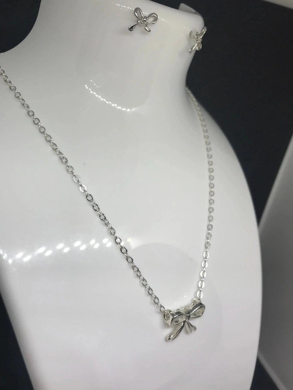 Silver Bowknot Pendant Necklace , Stainless Steel , Charm , Good Gift Choice , Elegant , Luxury time , Rust free shine and Earrings Set.