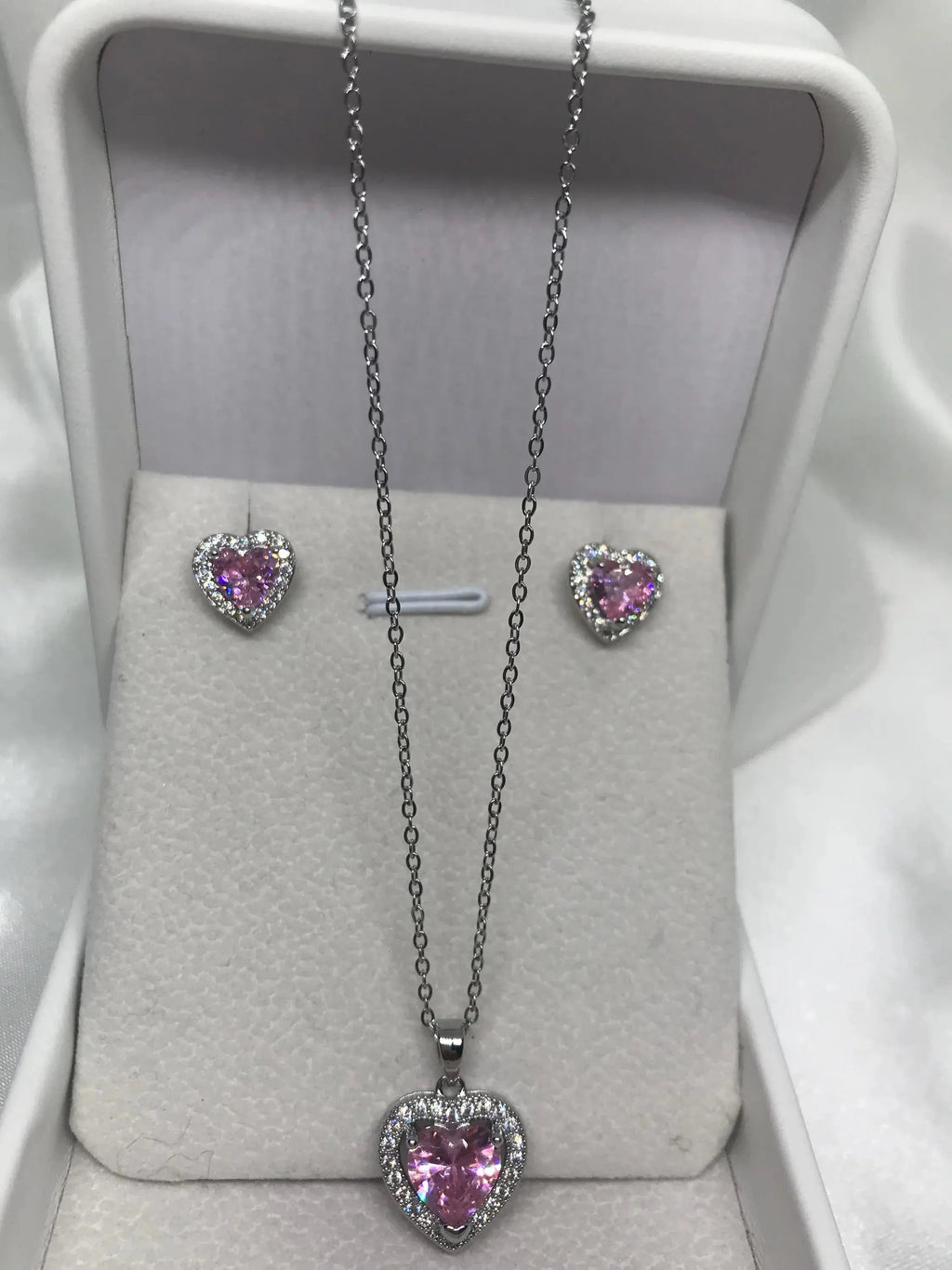 Luxury Stainless Steel , Delicate Simple Heart Shaped Cubic Zirconia Pendant Necklace and Earrings Set.