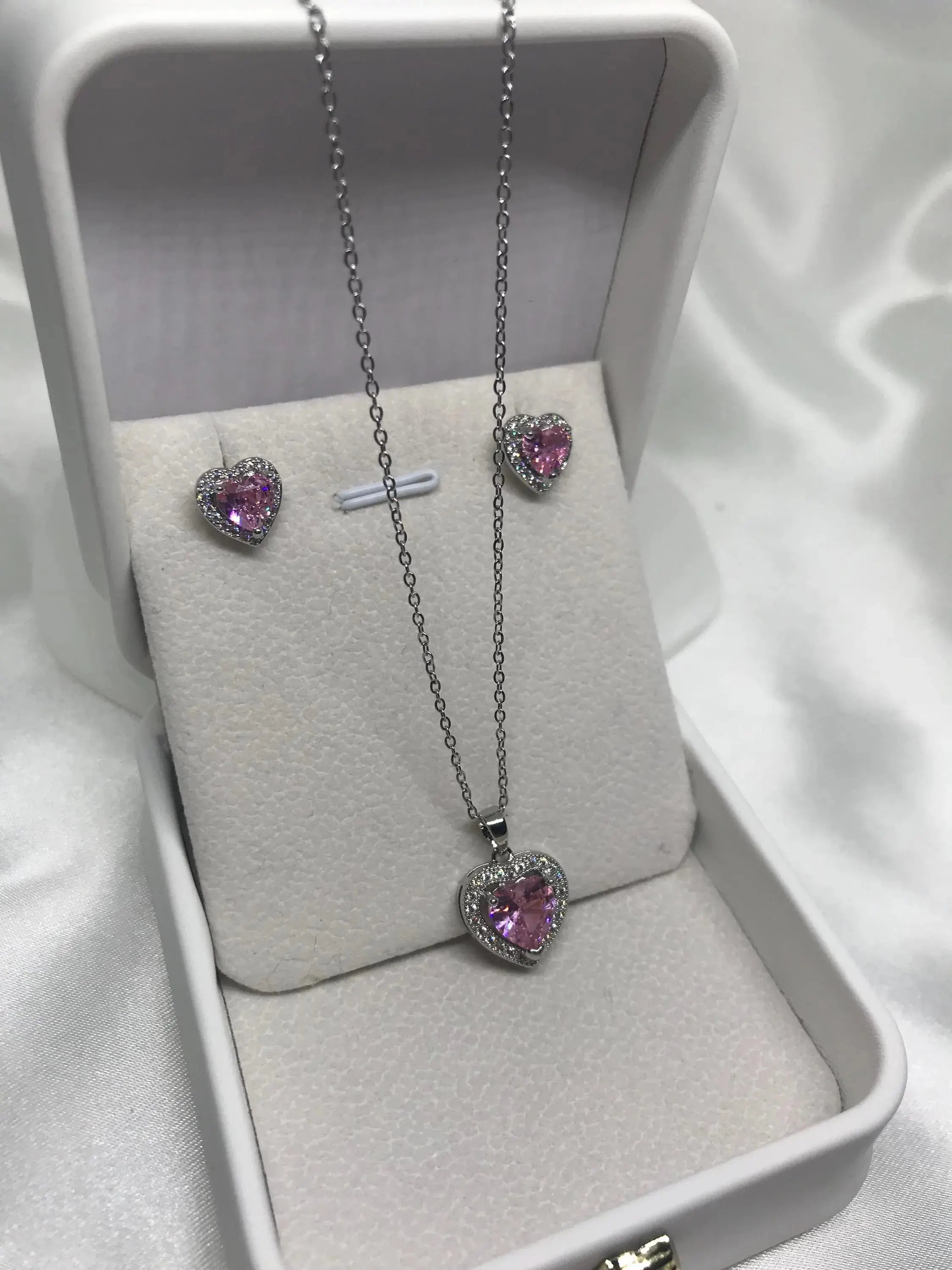 Luxury Stainless Steel , Delicate Simple Heart Shaped Cubic Zirconia Pendant Necklace and Earrings Set.